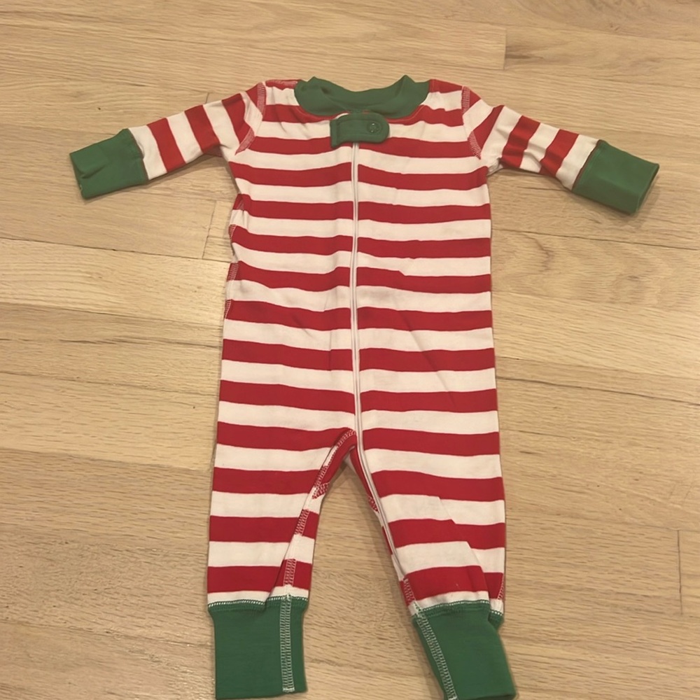 Hanna Andersson Christmas stripe pajamas, baby 0-6 months